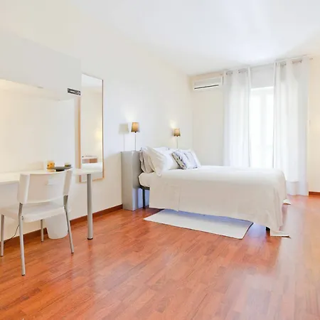 Rent Vesuvio Apartment *